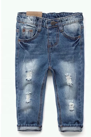 Classic ripped jeans