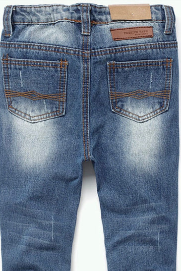 Classic ripped jeans